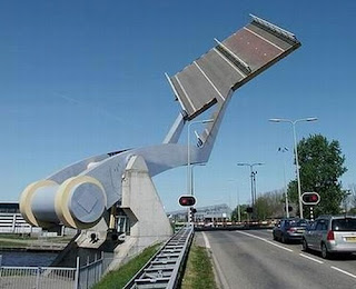 Brilliant Engineering the flying bridge