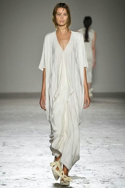 9 lugares que te harán despertar a ver el amanecer cerca de cancún Las Cositas de Beach & eau: BLANCO PURO…..llega el sol y me empieza a