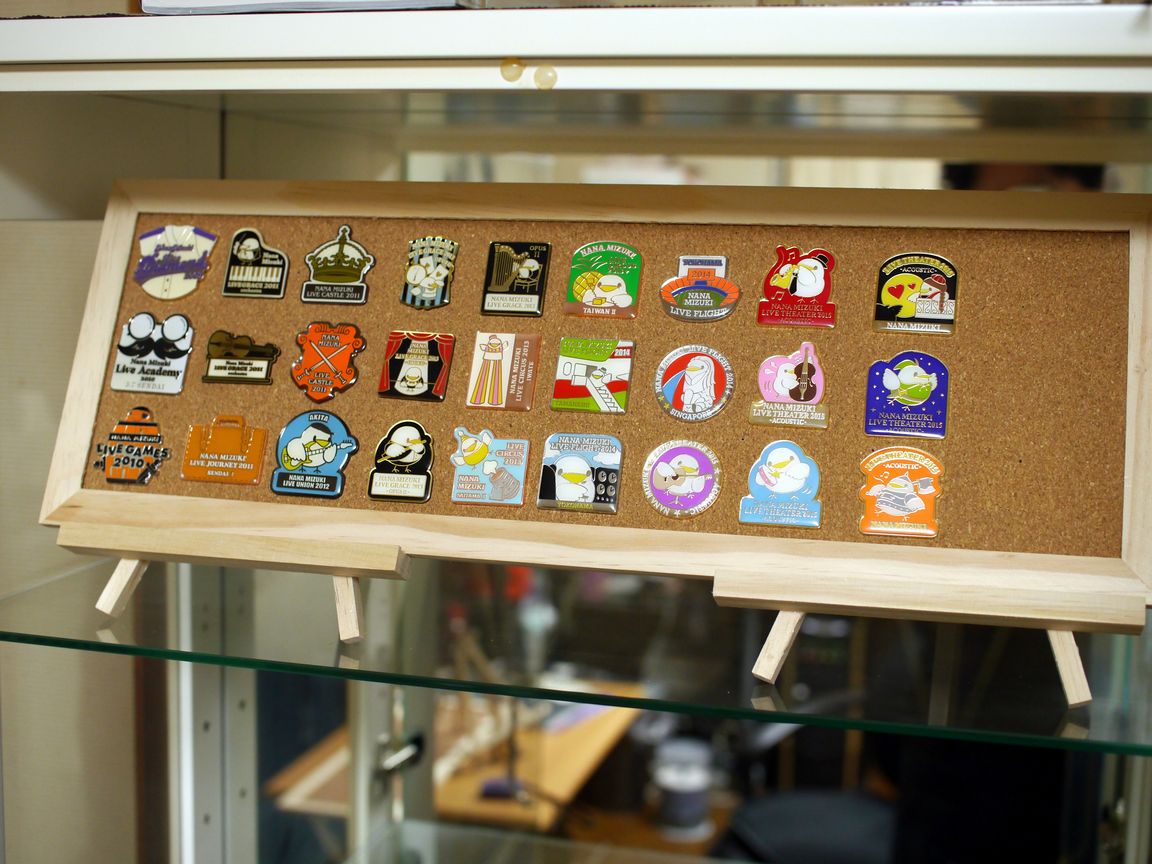 千の記憶 ピンバッジ