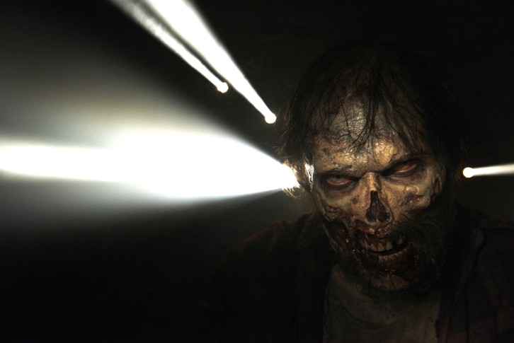 The Walking Dead - Episode 5.01 - No Sanctuary - Promotional Photos