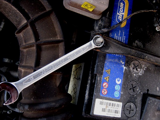 Снять Клеммы С Аккумулятора Ключ - phonesstandart