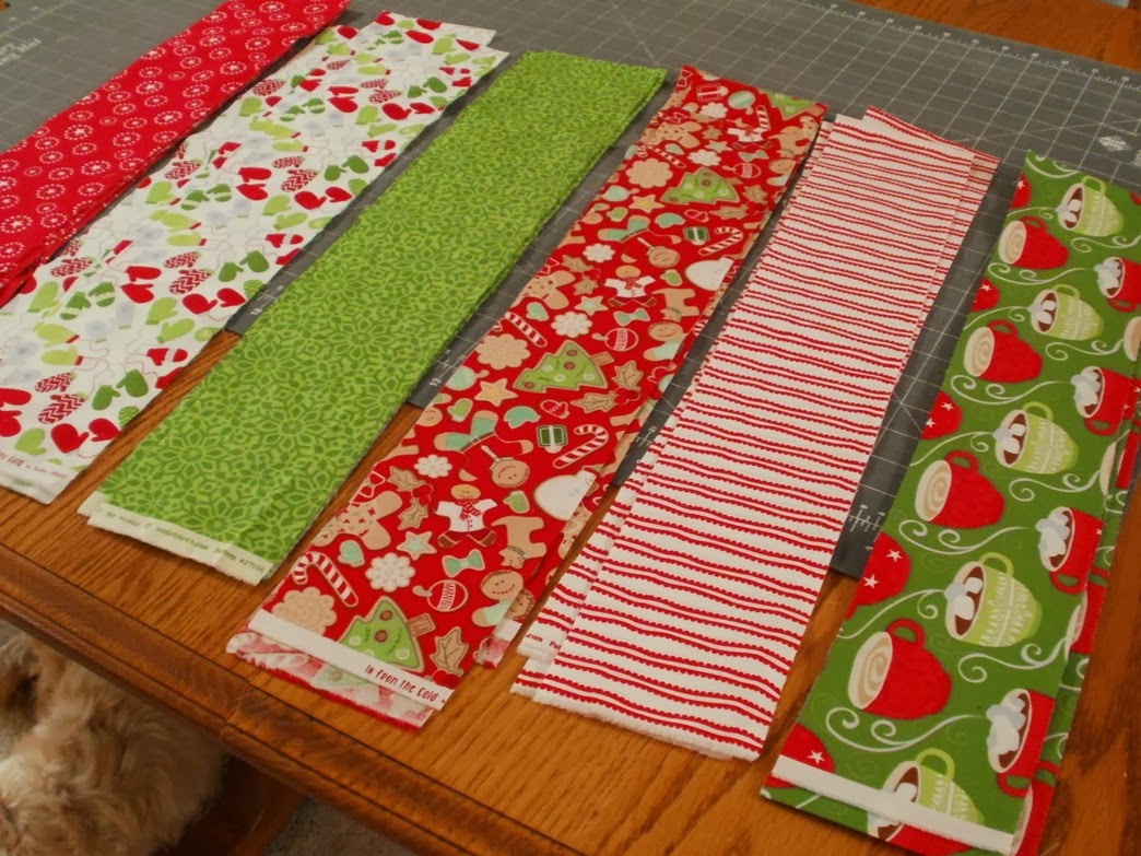 Amy Made That!by eamylove Have A Holly Jolly Tree Skirt!