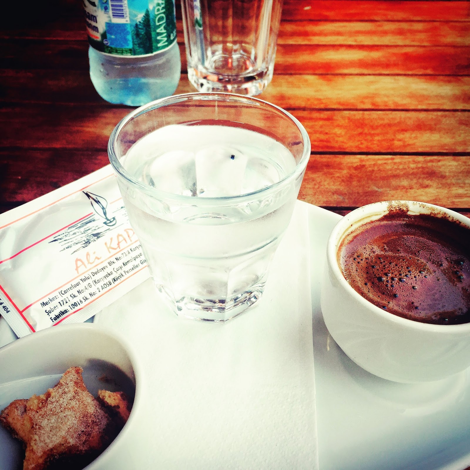 Ali Kaptan Börek Ve Kahvaltı 2tek1çift Neredeyiz?