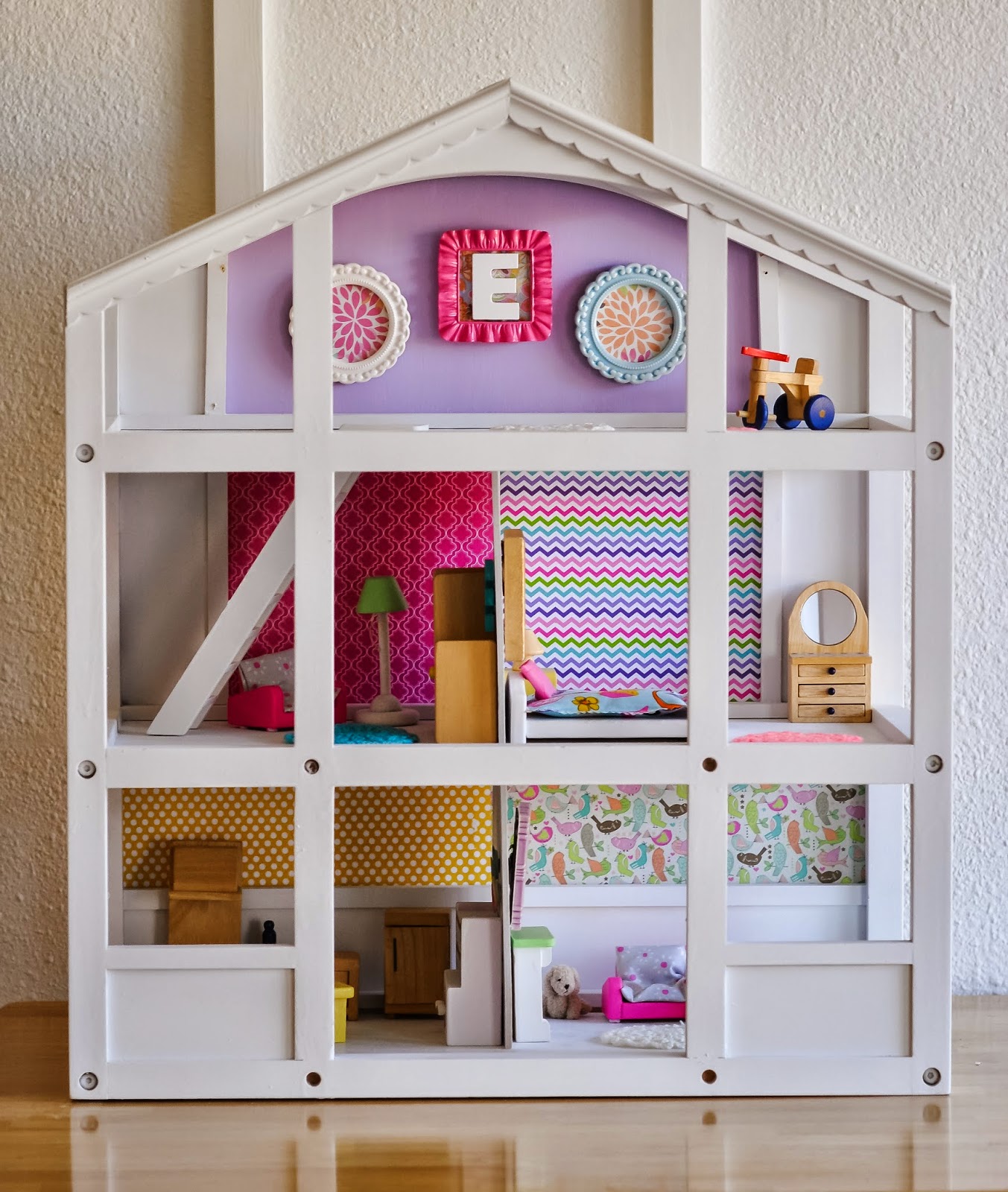 Texas Mommy's Ramblings Doll House Redo!