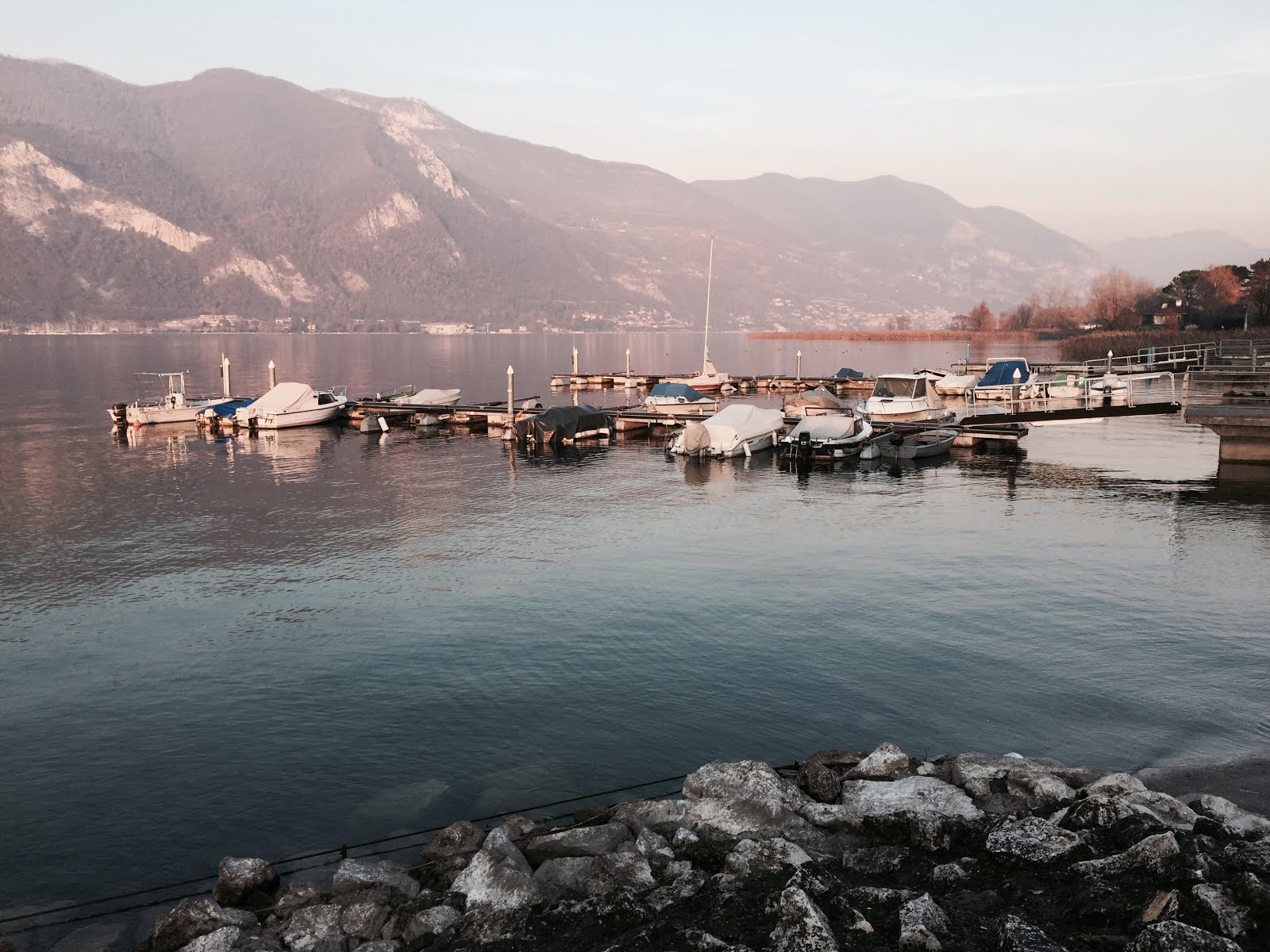 Iseo lake