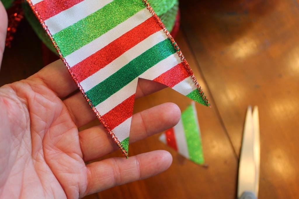 Make A Christmas Mesh Wreath Miss Kopy Kat