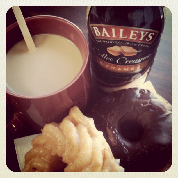 Flavor In Your Morning Cup with Baileys Fat Free Creamers {Giveaway