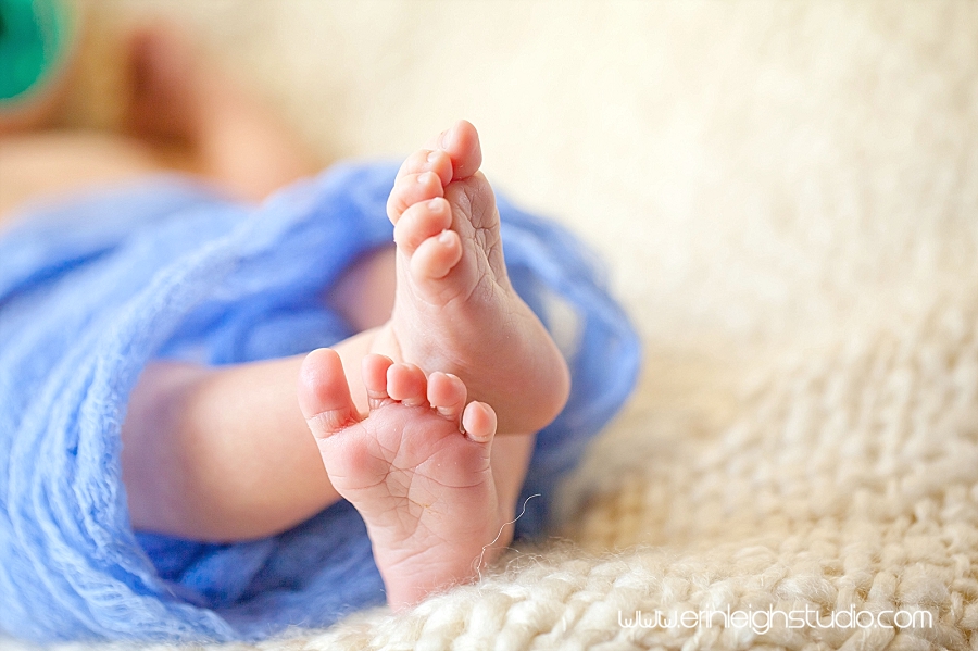 newborn toes