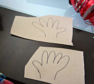 handprints for reindeers antlers