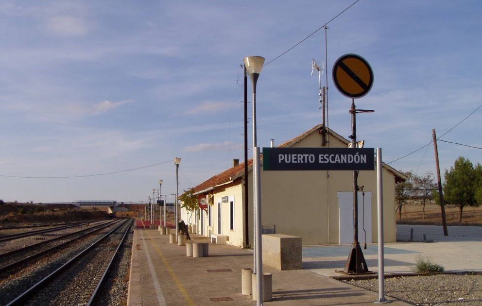 Foto de Estación de Tren de La Puebla de Valverde en La Puebla de Valverde, Teruel