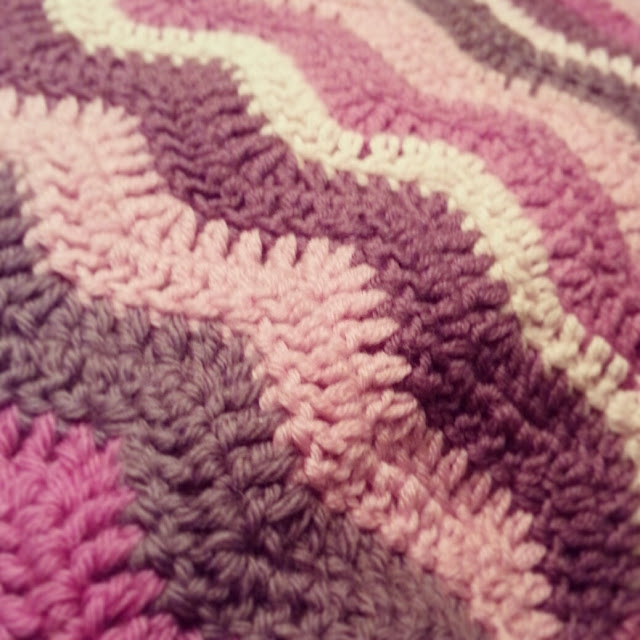 Crochet ripple stitch cushion cover