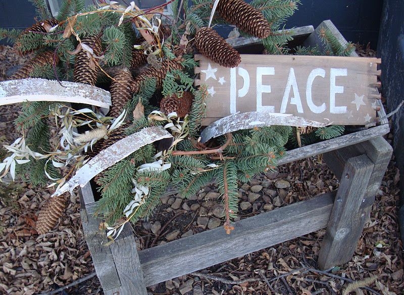 Second Hand Rose December 2011