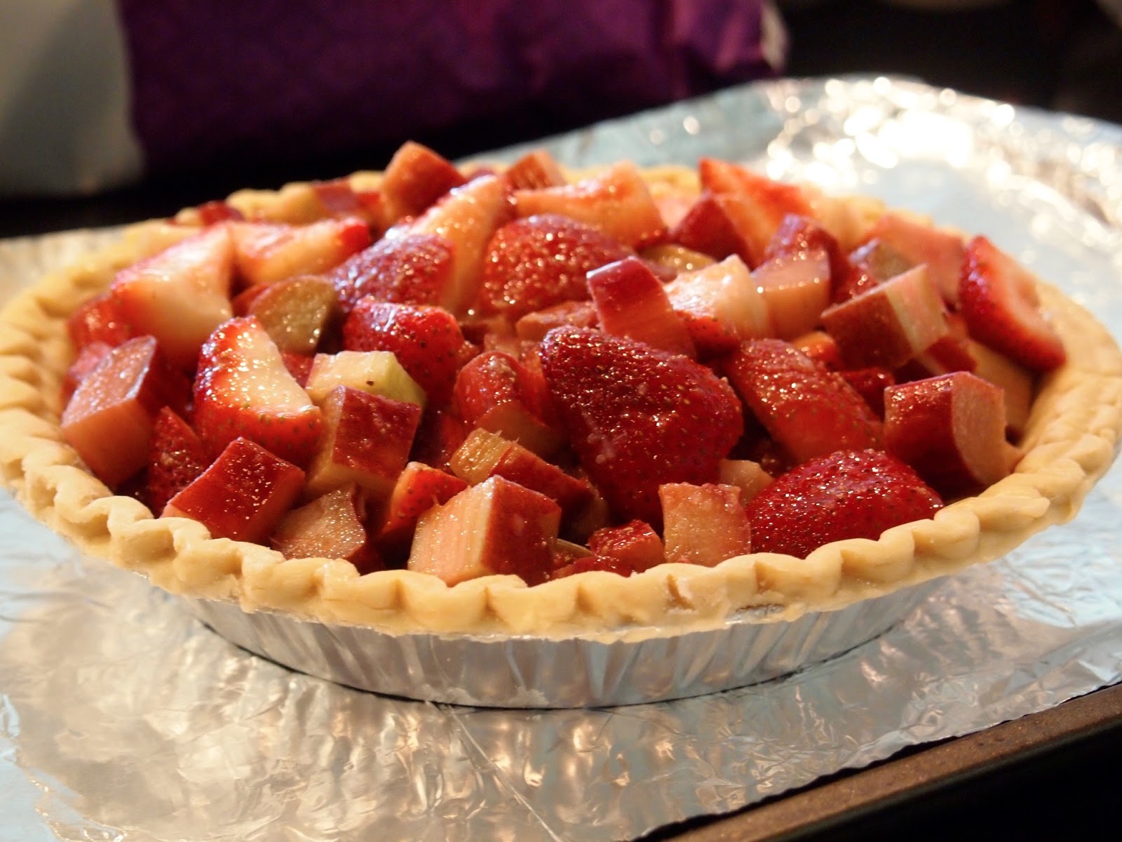 Lake Shore Lady Strawberry Rhubarb Pie