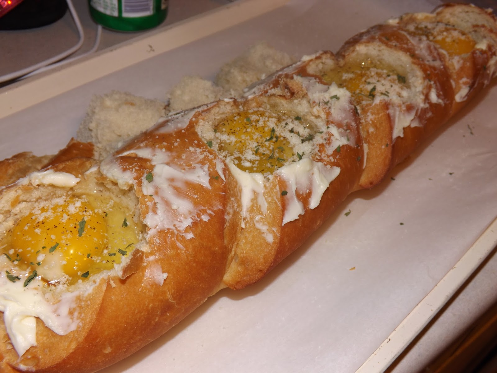 FoodThoughtsOfaChefWannabe Parmesan Baked Egg Loaf