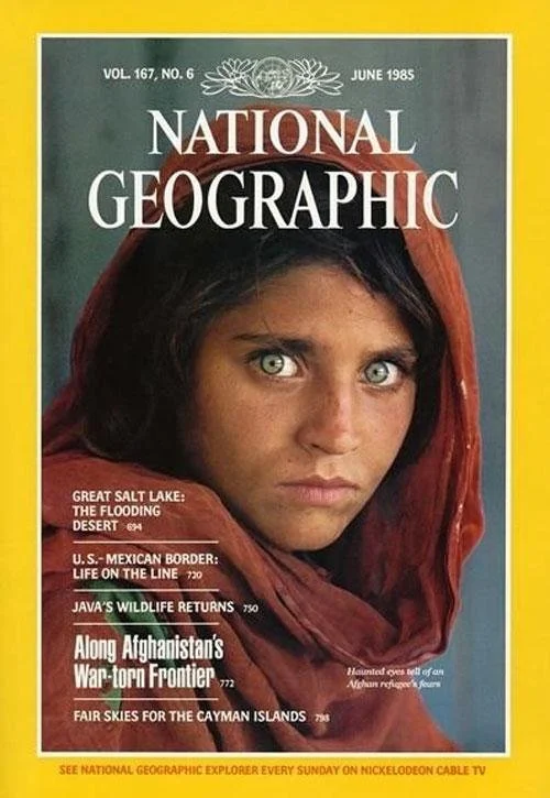 Sharbat Gula nella copertina del National Geographic, 1985