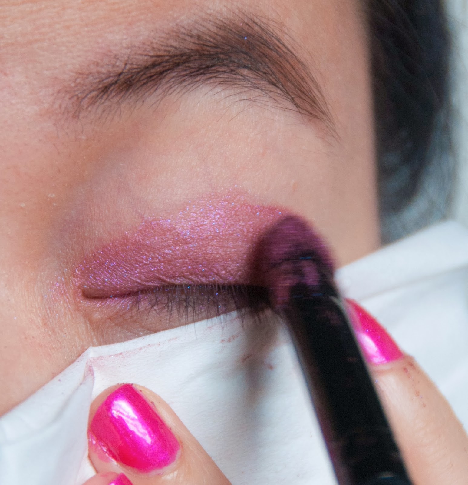 beauty makeup eye shadow tutorial pink purple eyeliner 