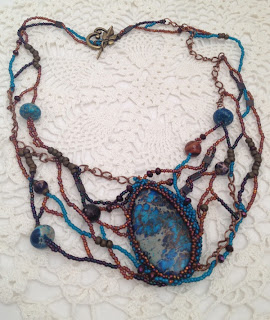 Wrack and Ruin, freeform bead woven necklace by Karen Williams