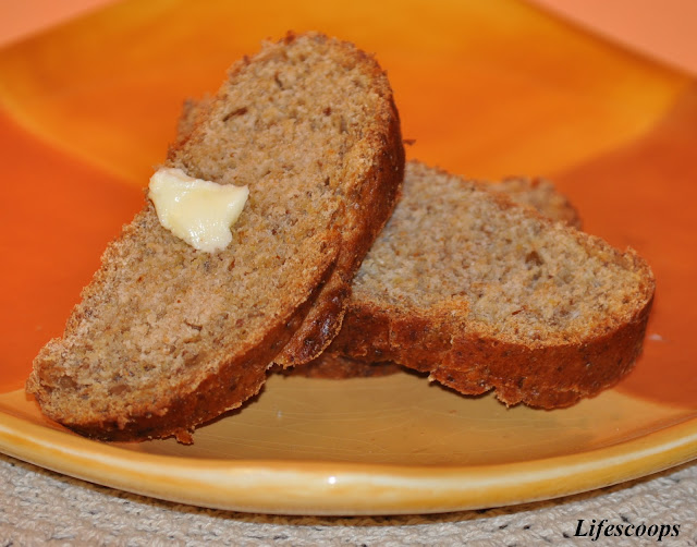 Life Scoops Multi Grain Bread with Chia, Flaxseed, Wheat Germ and
