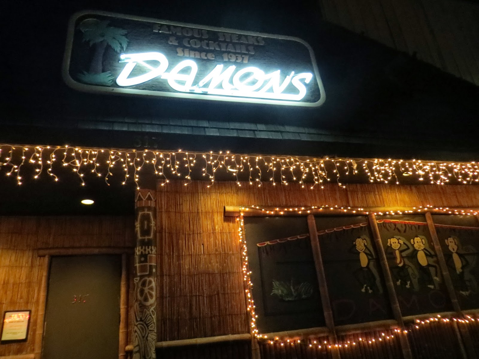 Sweetie Suz Damon's Steakhouse (Glendale, CA)