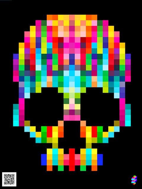 My Rainbow Crochet Giant Rainbow Skull Mini skull flag by two magic pixels