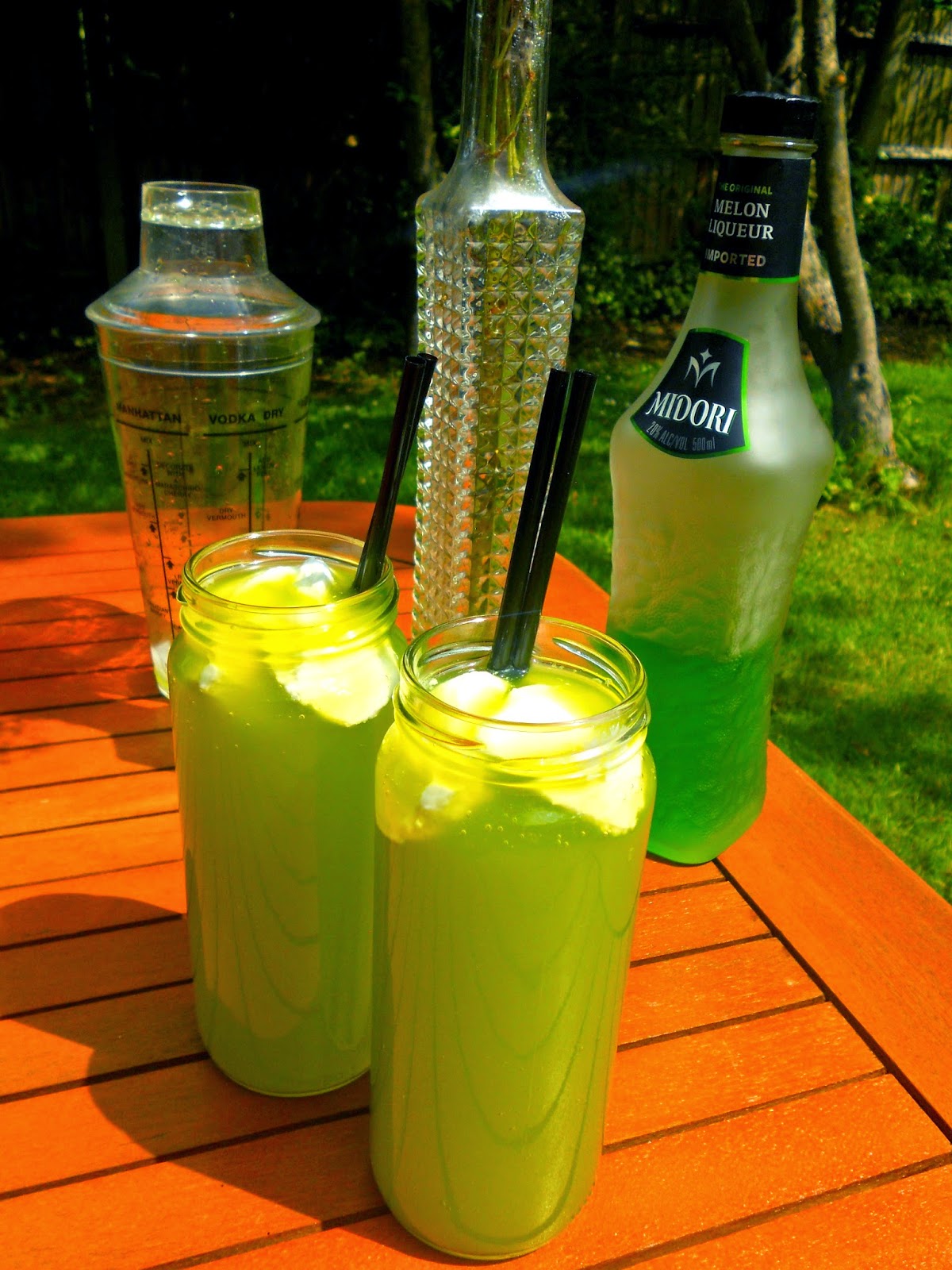 Friday Cocktail Midori Splice Cocktail Vinspire