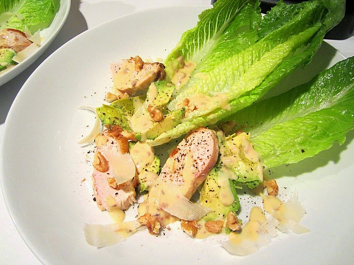 Caesar Salad w/ Chicken, Avocado & Walnuts