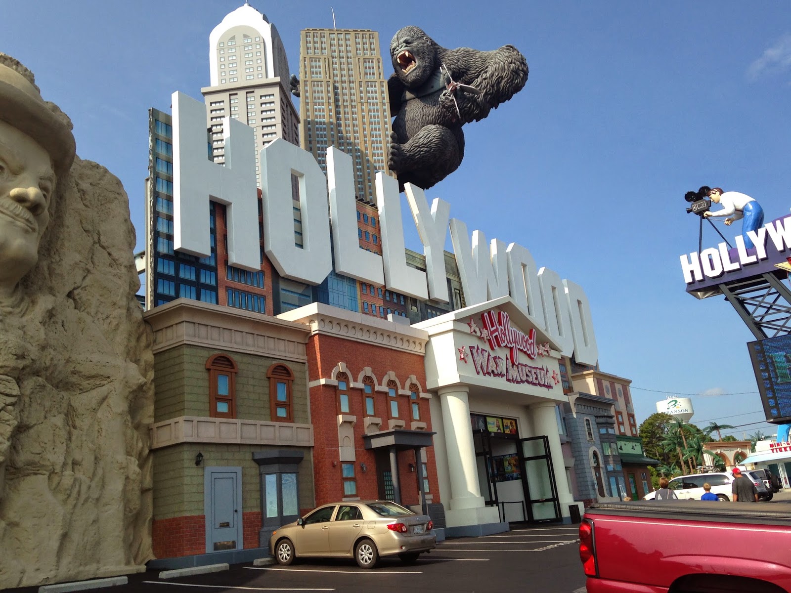 Mommy's Favorite Things Hollywood Wax Museum Review explorebranson