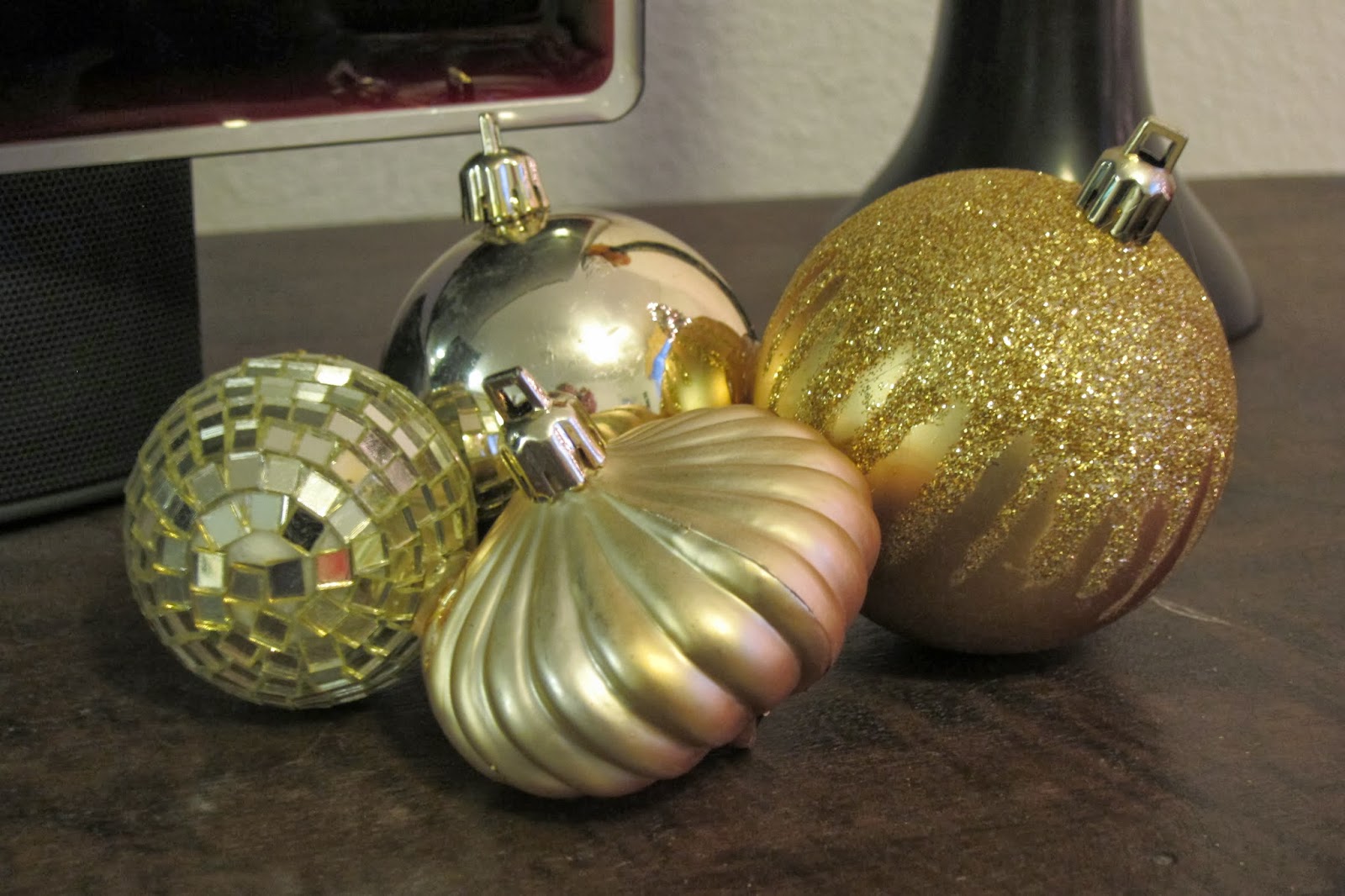 Inspired Whims DIY Ornament Clusters