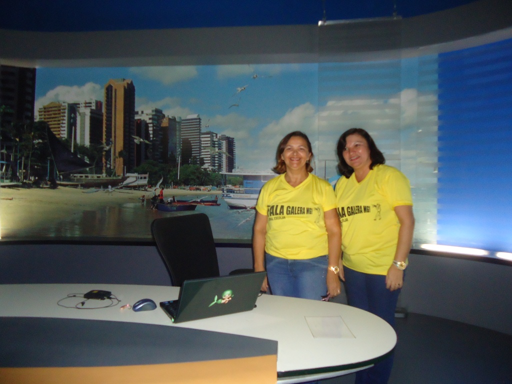 Professoras Vânia e Raquel nos estúdios do Jornal Cetv