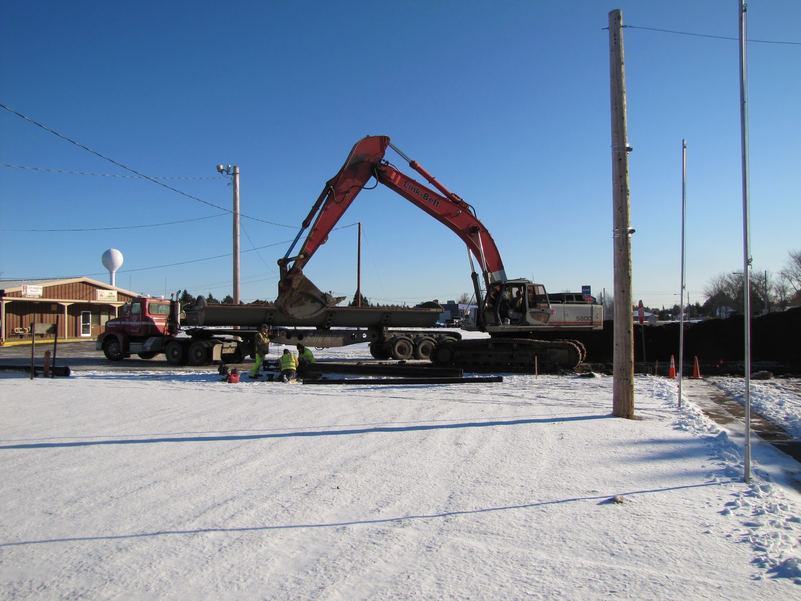 Babbitt, Minnesota Babbitt Shopping Center Water Line Project Under Way.