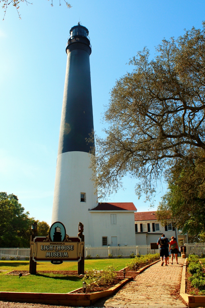 Watch Navy Blue Angels from Pensacola Lighthouse~