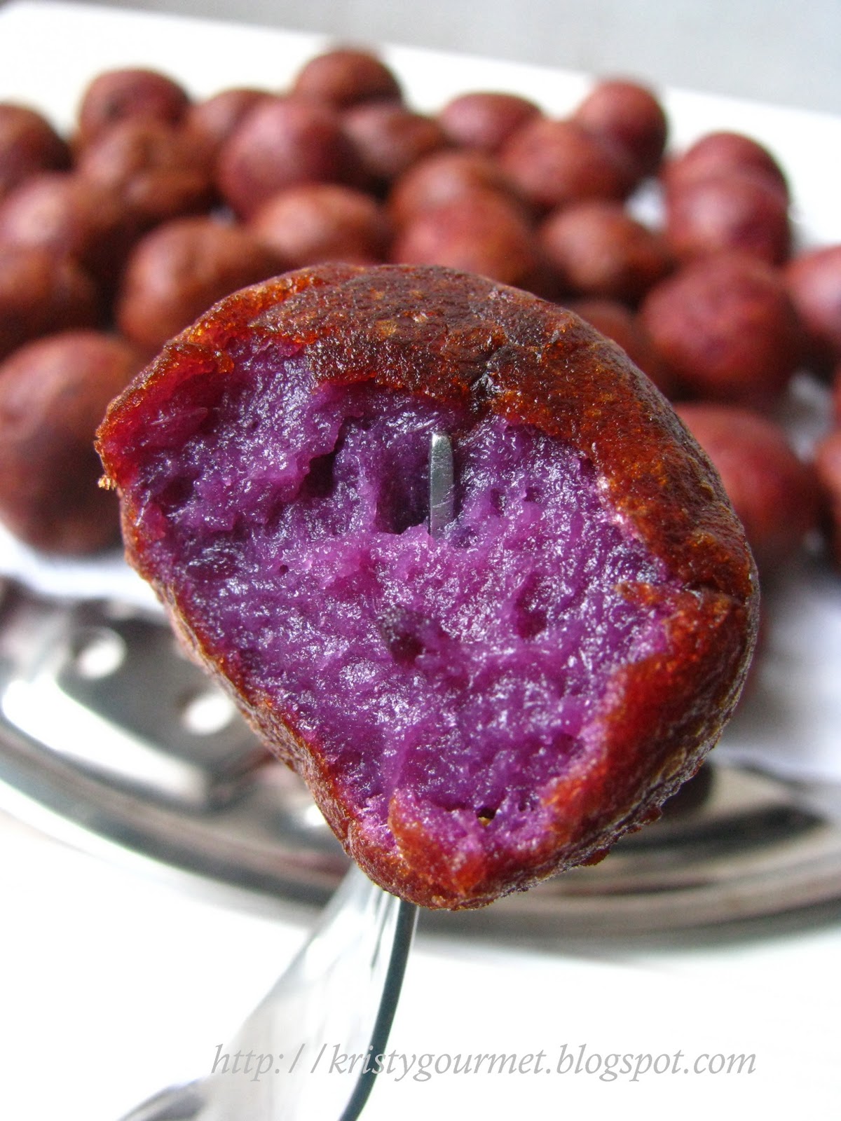 Deep Fried Purple Sweet Potato Balls