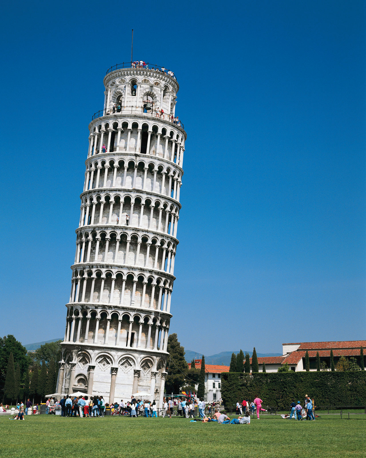 Coba Unik Asal Usul Kenapa Menara Pisa Miring