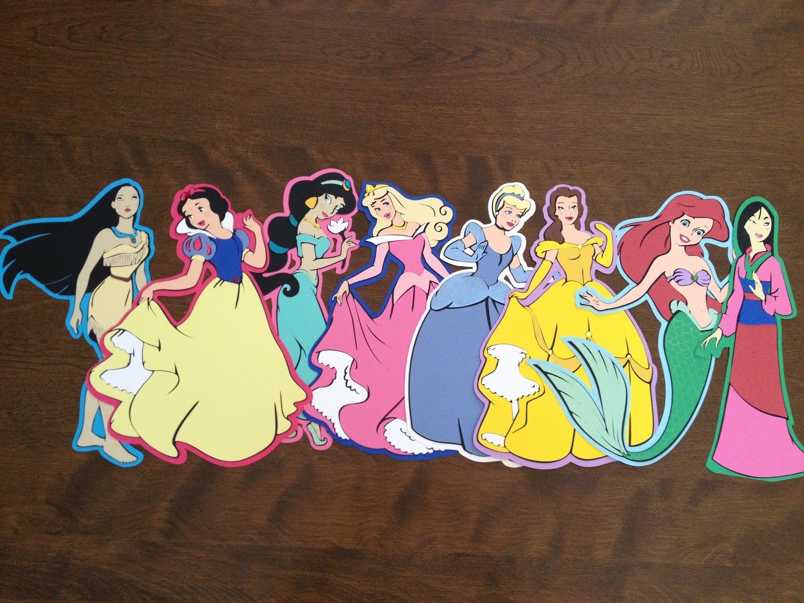 Crafts with Roxy Disney Cricut Princess Decorations