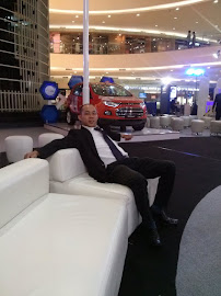 SALES FORD JAKARTA