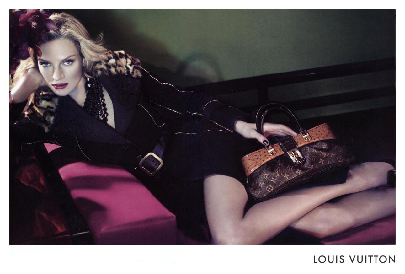 Louis Vuitton's Milan mannequins have Speedy bags on the brain