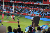 Wynand Olivier scores a try