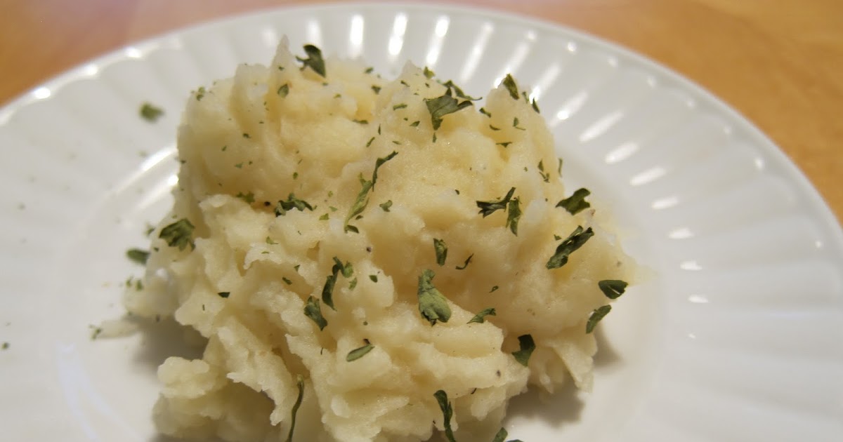 Pinch of This, That & the Other Garlic Roasted Mashed Potatoes (Dairy