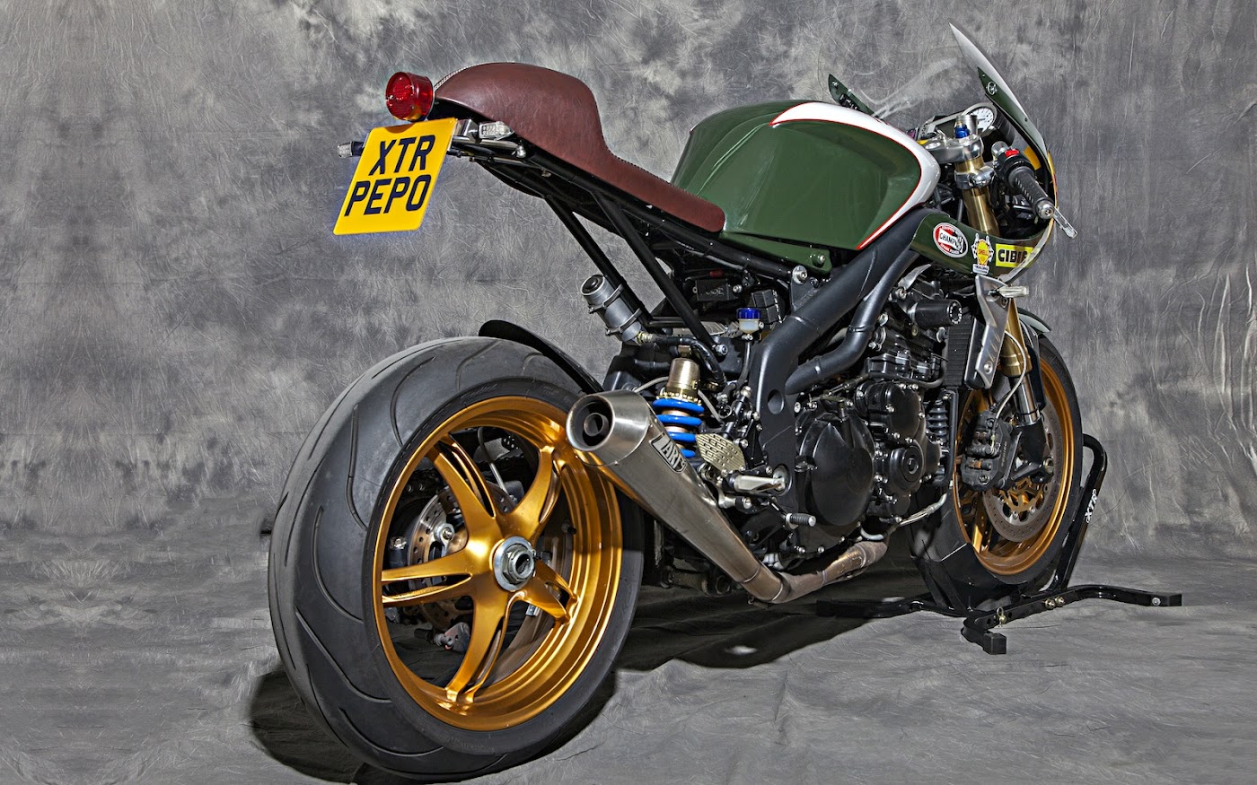 EXTReme Speed! Inazuma café racer