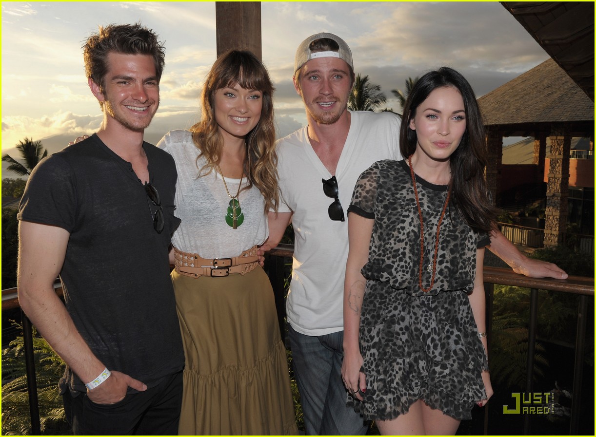 http://1.bp.blogspot.com/-lxXk8O6PW4E/TftTHzx8zWI/AAAAAAAAEVs/Y8-L8H4Ul54/s1600/andrew-garfield-megan-fox-2011-maui-film-festival-06.jpg