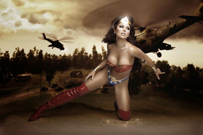La mexicana Gaby Ramirez como Wonder woman