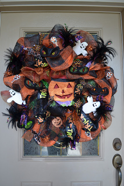 Kristen's Creations: Halloween Mesh Wreath