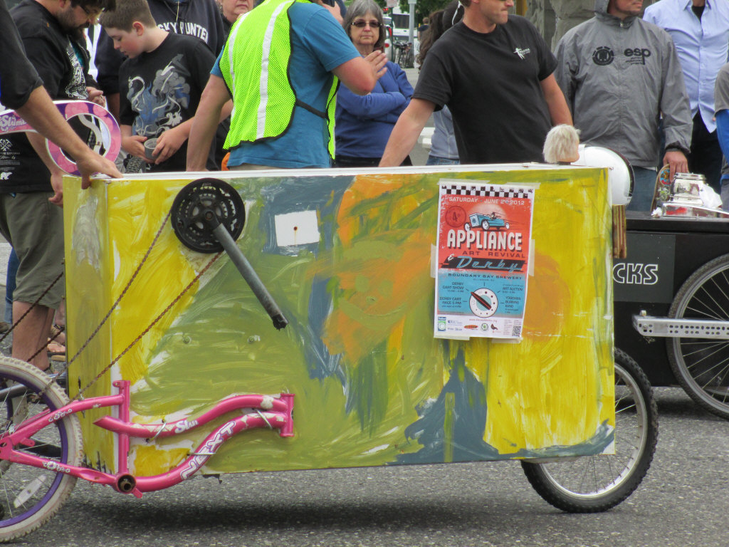 Editorials from Theslowlane Some pictures of 4Th annual used appliance