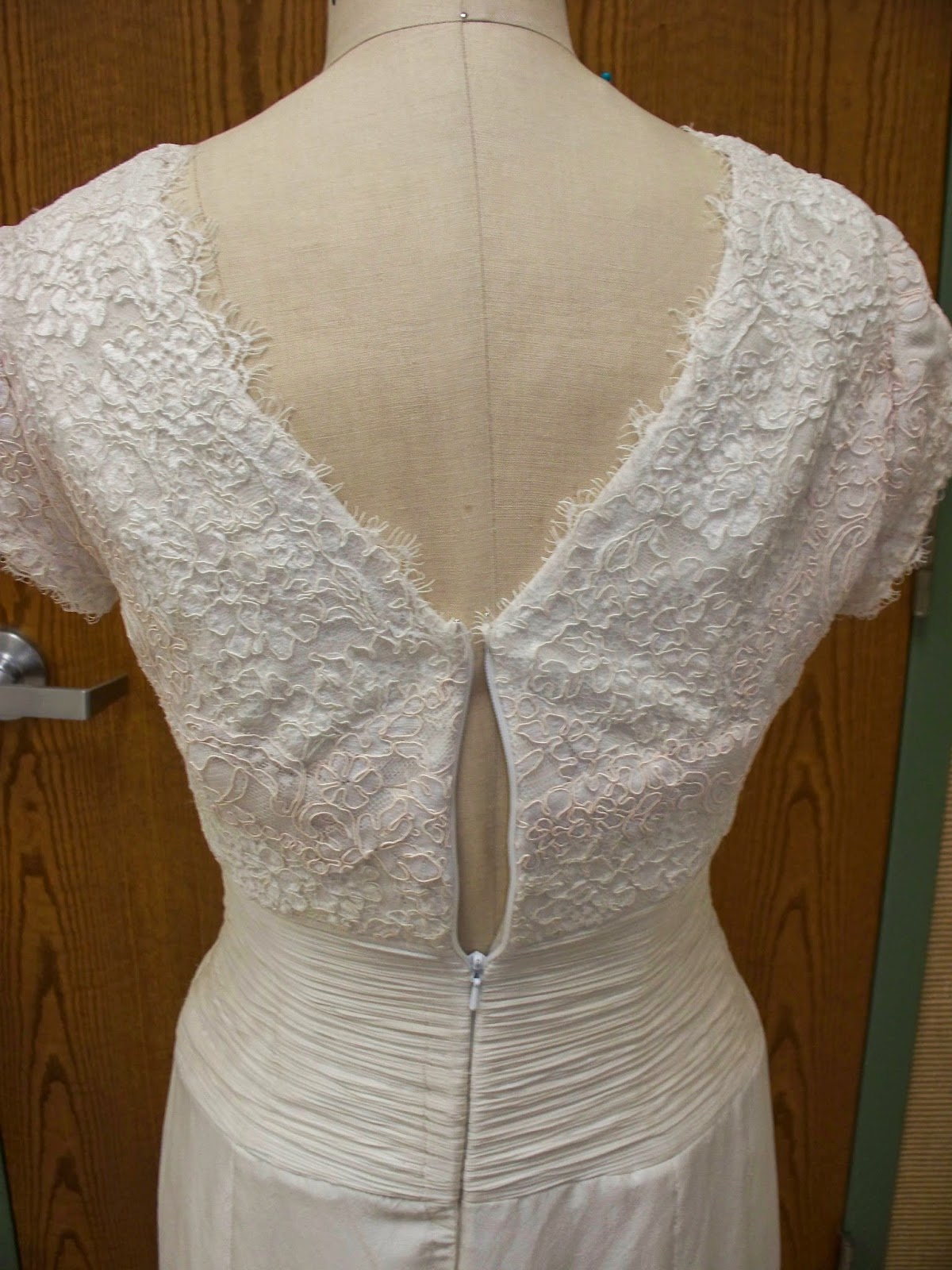 sewcreatelive How to Add Lace Sleeves and Shoulders to a Strapless