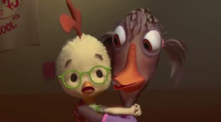 Screen Shot Of Chicken Little (2005) Dual Audio Movie 300MB small Size PC Movie