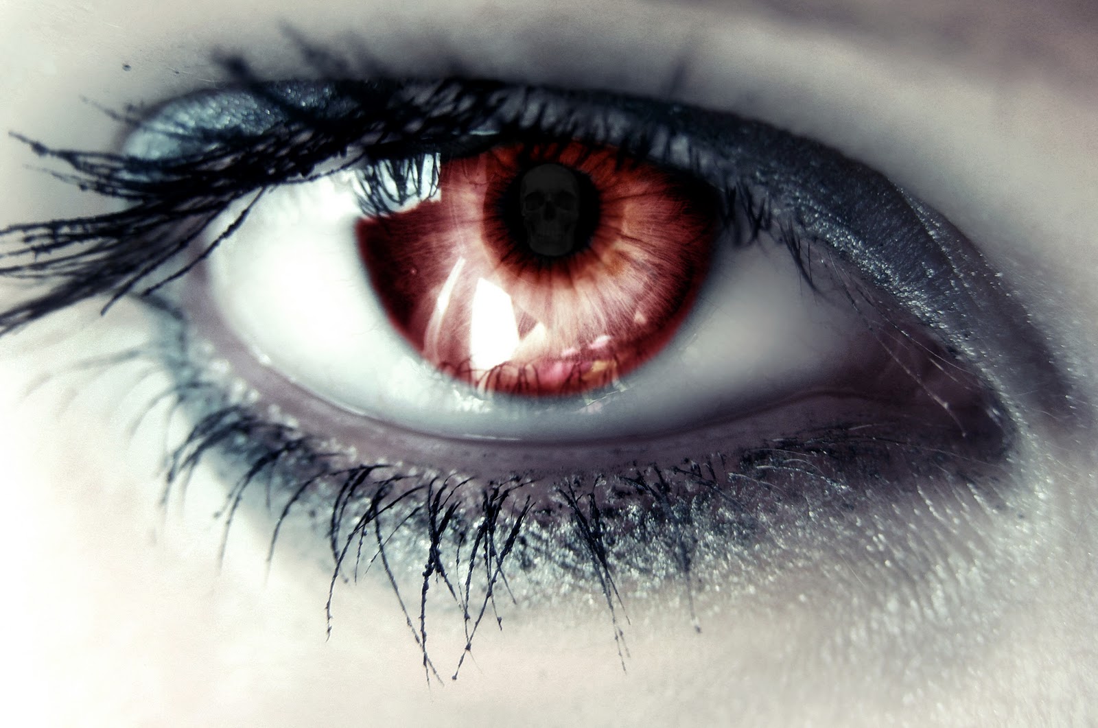 PicturesPool: Beautiful Eyes Wallpapers