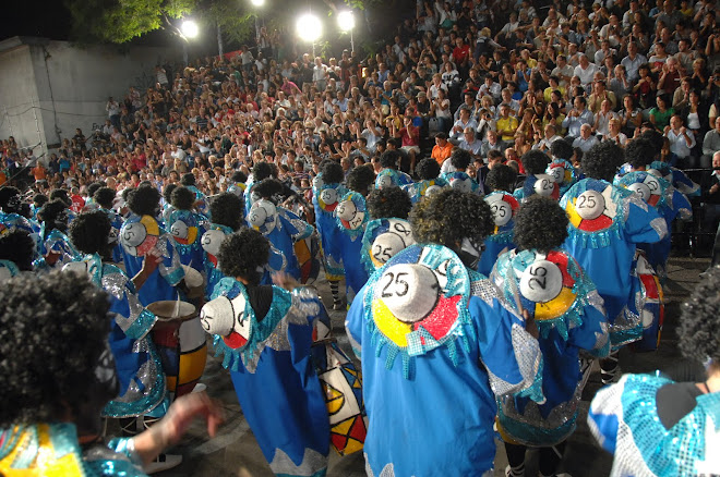 MAS DE LAS LLAMADAS EN CARNAVAL MONTEVIDEO URUGUAY