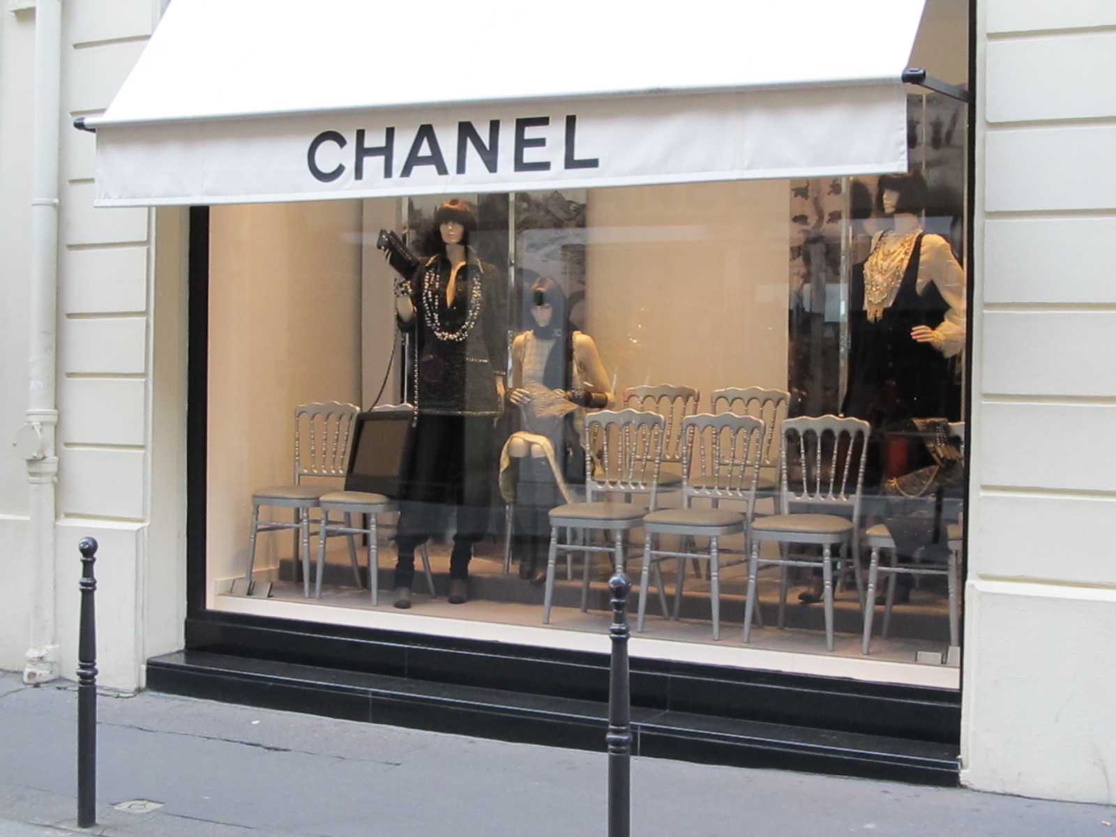 Bonjour Paris! travel teaser | Beauty Parler