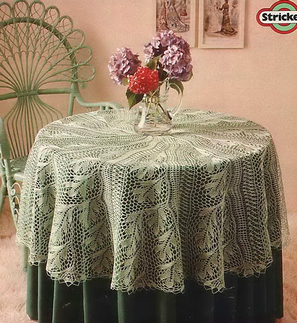 Art knitted tablecloth