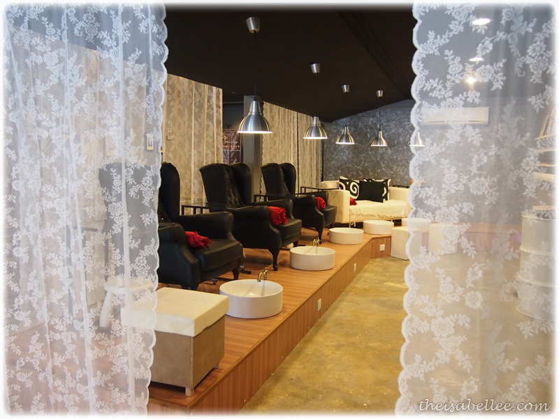 Isabel Lee Malaysian Beauty & Lifestyle Blogger MOJO Nail Cafe SS2